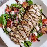 Caprese Huhn Salat frisch