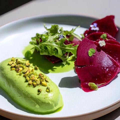 Here are the 3 SEO-optimized ALT texts for the "Lucky Clover Seasonal Starters" recipe photo: