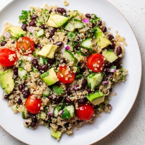 Quinoa Schwarzbohnen Salat